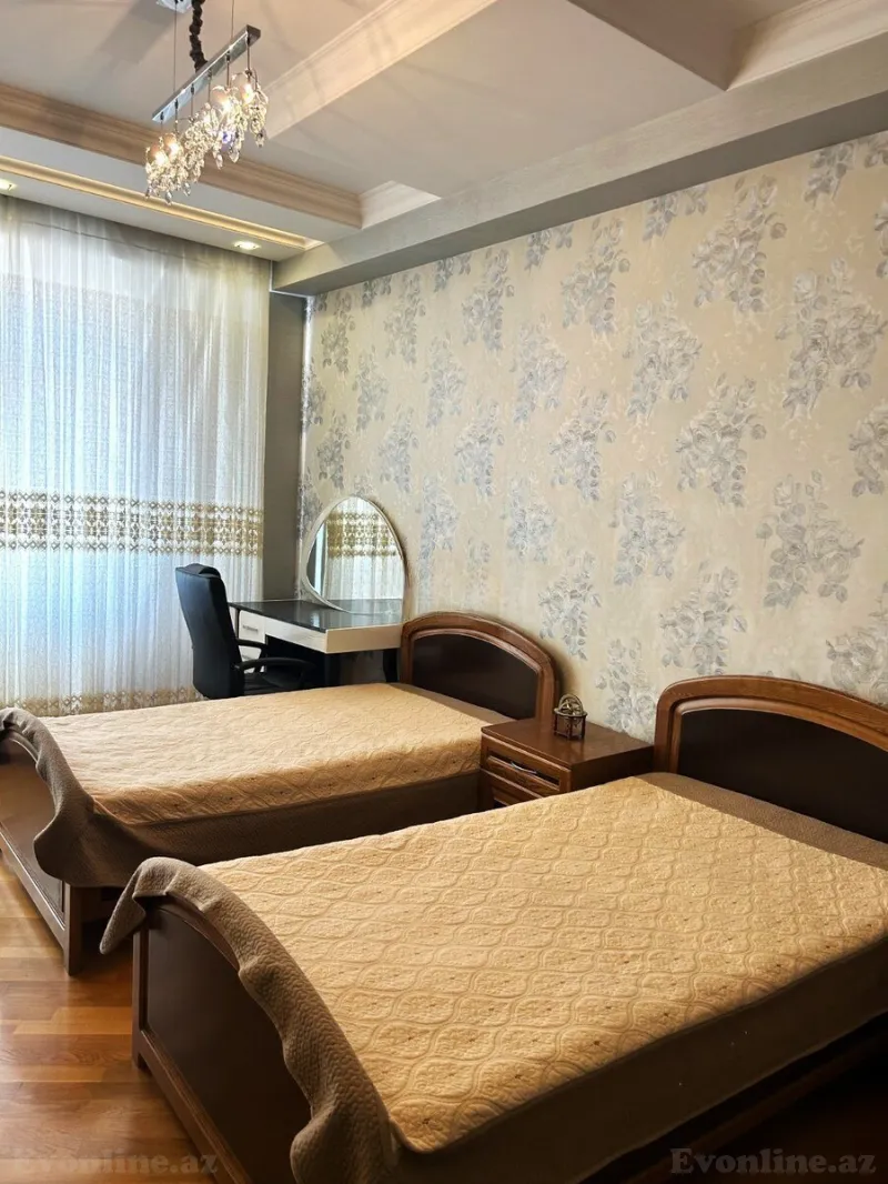 Satılır 3 otaqlı Mənzil Yeni tikili 135 m² Nəsimi r. - şəkil 4