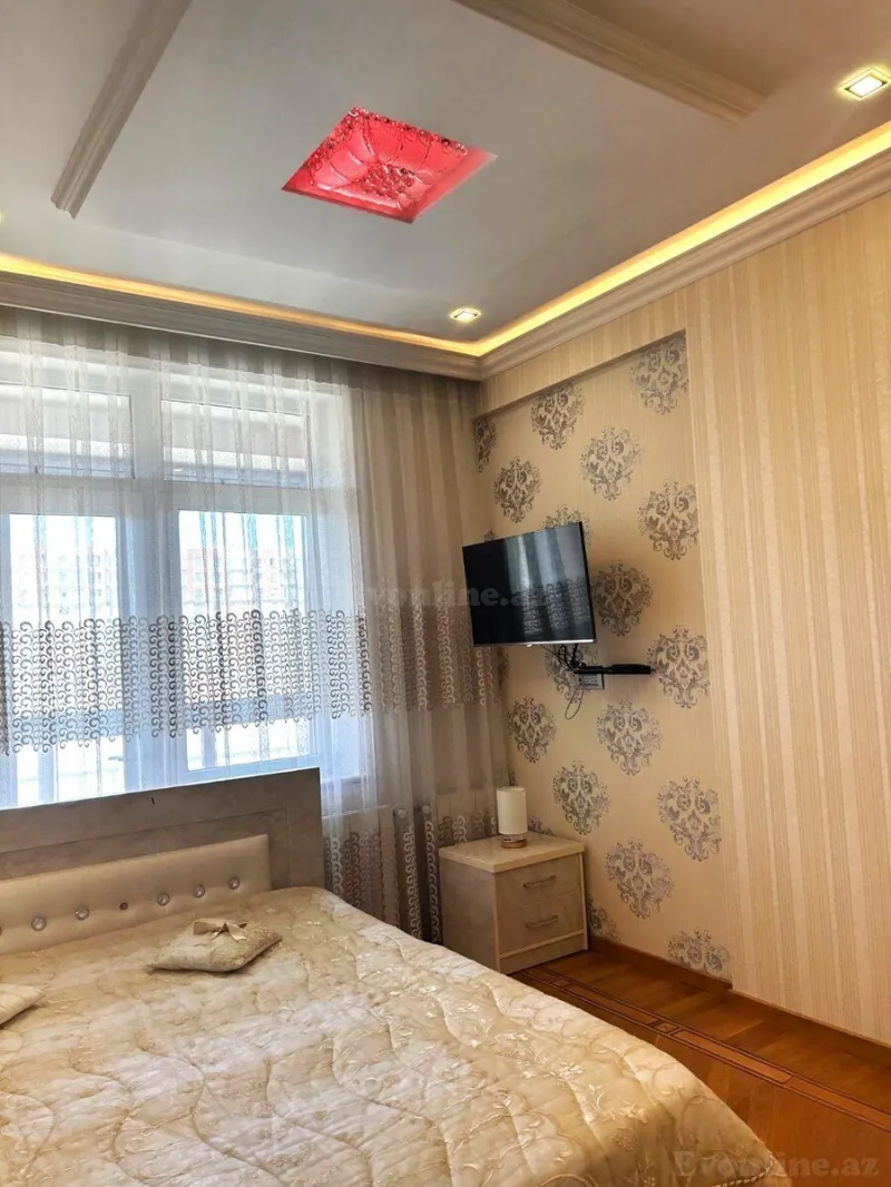 Satılır 3 otaqlı Mənzil Yeni tikili 135 m² Nəsimi r. - şəkil 7