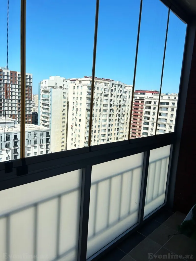 Satılır 3 otaqlı Mənzil Yeni tikili 135 m² Nəsimi r. - şəkil 26