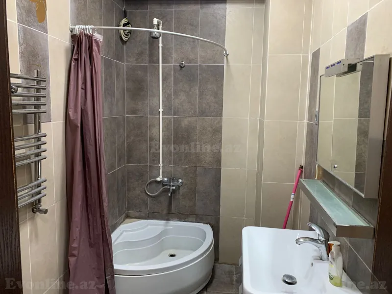Kirayə verilir 3 otaqlı Mənzil Köhnə tikili 100 m² İnşaatçılar m. - şəkil 15