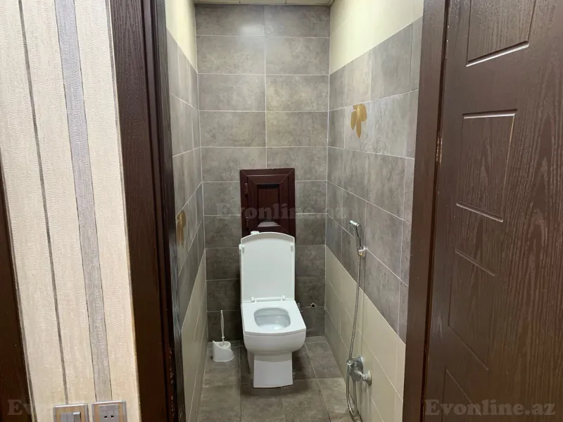 Kirayə verilir 3 otaqlı Mənzil Köhnə tikili 100 m² İnşaatçılar m. - şəkil 16