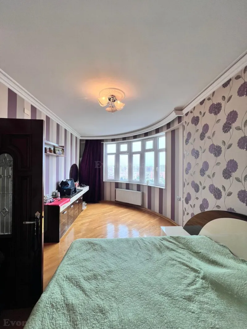 Satılır 2 otaqlı Mənzil Yeni tikili 98 m² Qara Qarayev m. - şəkil 3