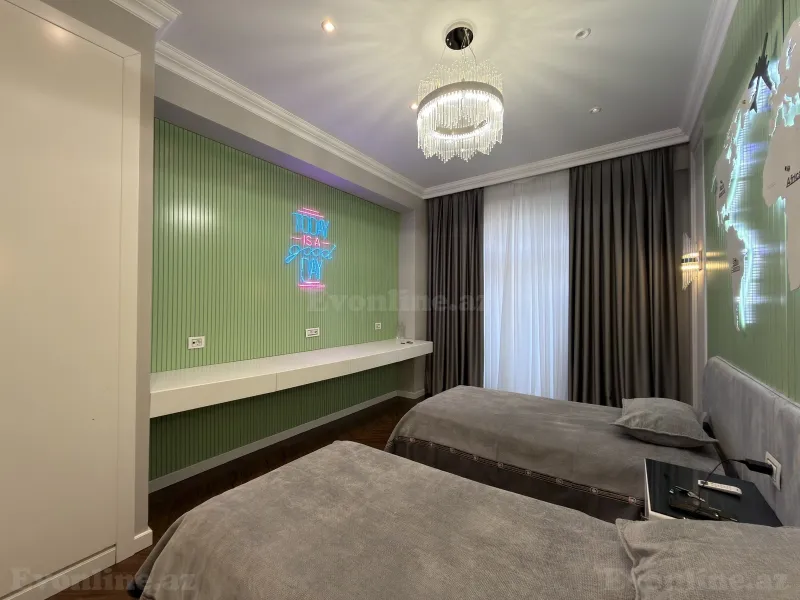 Satılır 5 otaqlı Mənzil Yeni tikili 260 m² Nəsimi r. - şəkil 13