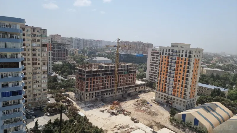 Satılır 3 otaqlı Mənzil Yeni tikili 119.2 m² Qara Qarayev m. - şəkil 9