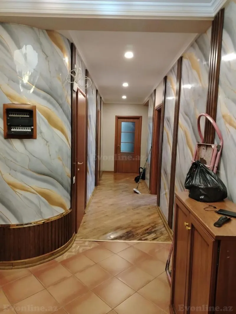Kirayə verilir 4 otaqlı Mənzil Yeni tikili 150 m² Binəqədi r. - şəkil 3
