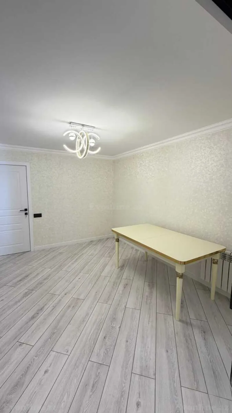 Satılır 3 otaqlı Mənzil Köhnə tikili 67 m² Gənclik m. - şəkil 7