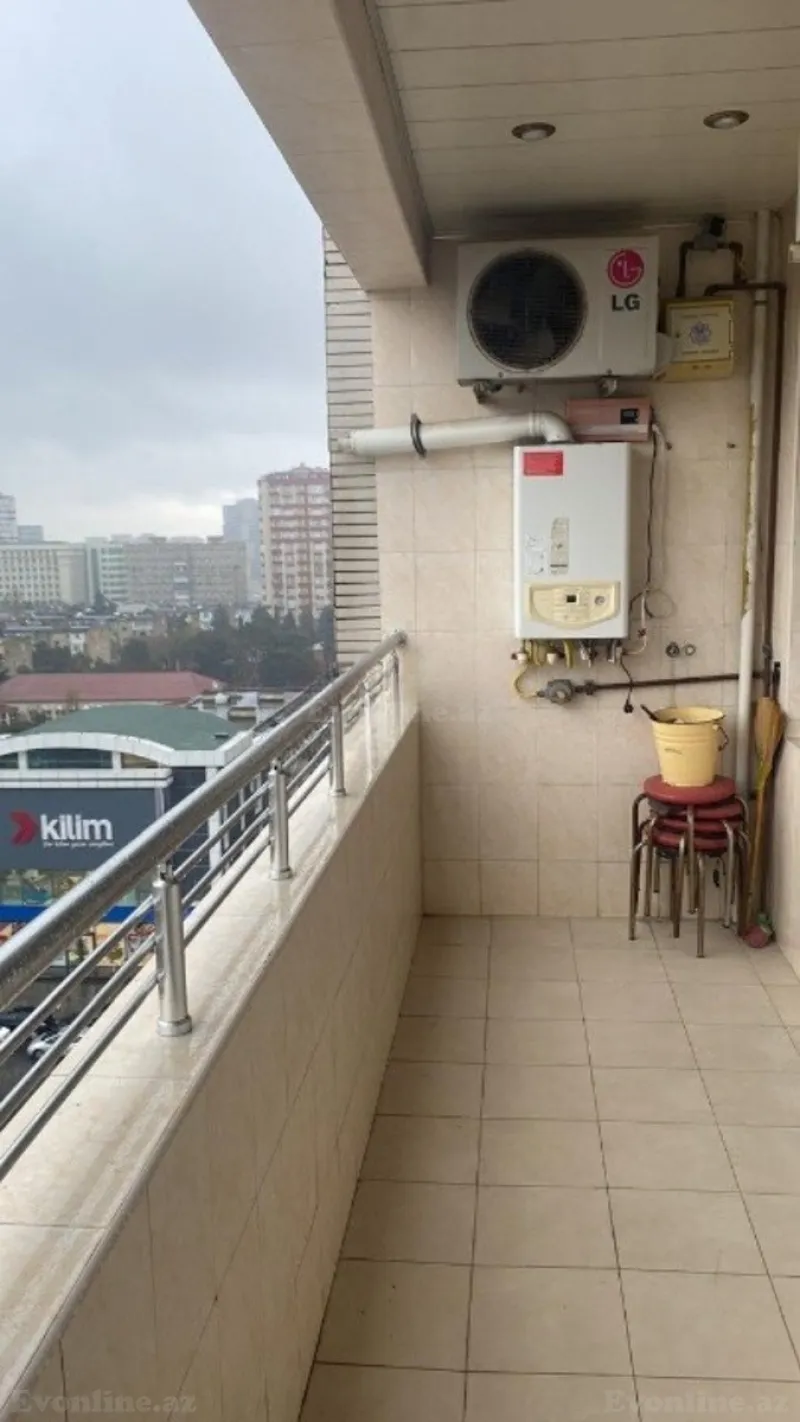 Kirayə verilir 2 otaqlı Mənzil Yeni tikili 100 m² İnşaatçılar m. - şəkil 7