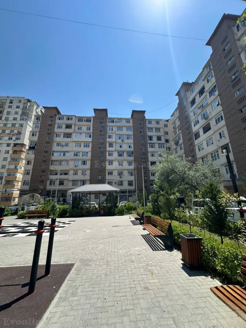 Satılır 2 otaqlı Mənzil Köhnə tikili 40 m² Yeni Yasamal - şəkil 2