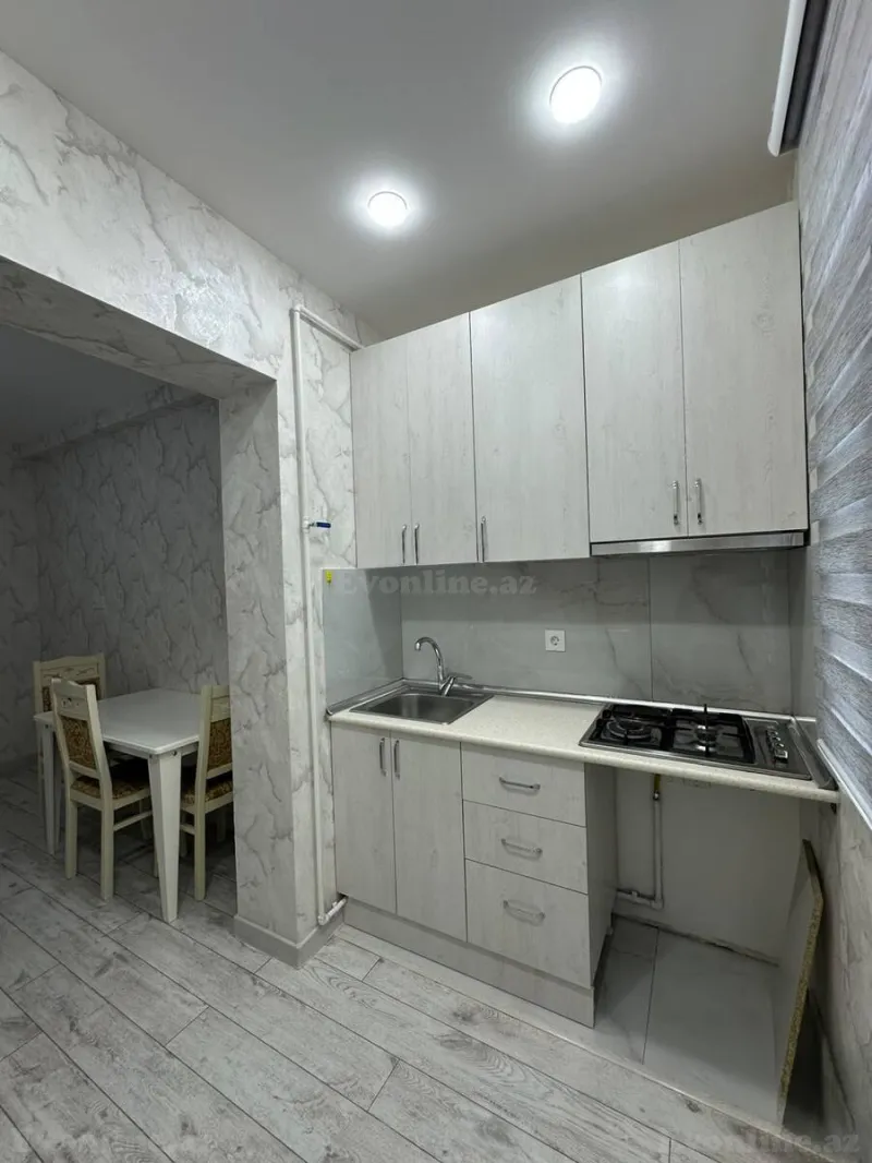Satılır 2 otaqlı Mənzil Köhnə tikili 40 m² Yeni Yasamal - şəkil 8