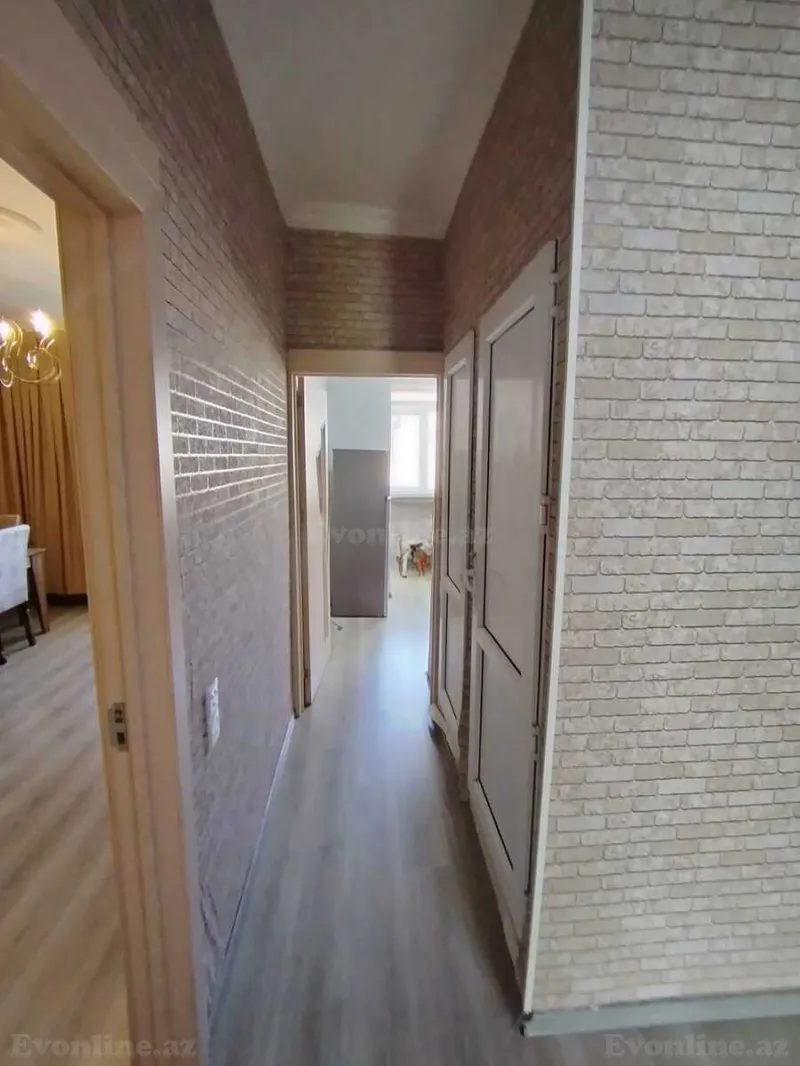 Kirayə verilir 3 otaqlı Mənzil Köhnə tikili 80 m² Yeni Yasamal - şəkil 2