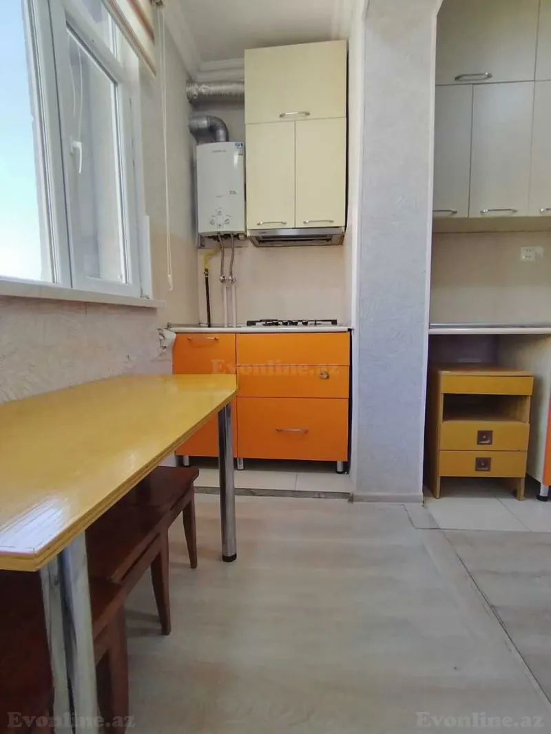 Kirayə verilir 3 otaqlı Mənzil Köhnə tikili 80 m² Yeni Yasamal - şəkil 5