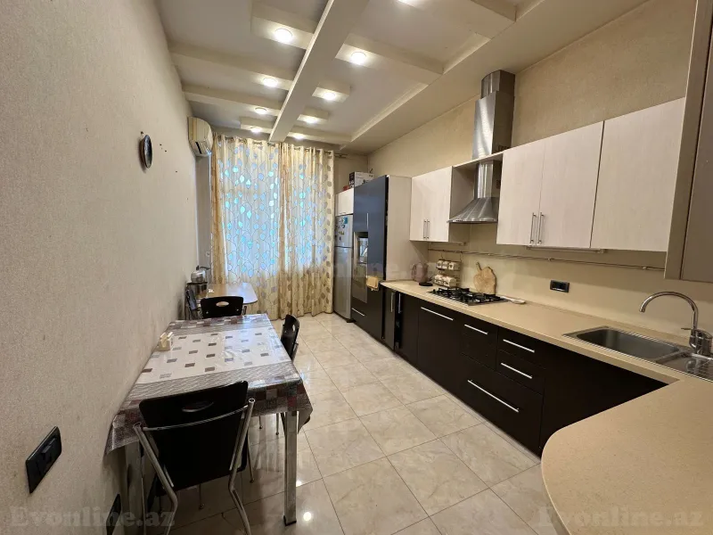Satılır 3 otaqlı Mənzil Yeni tikili 172 m² 28 May m. - şəkil 14