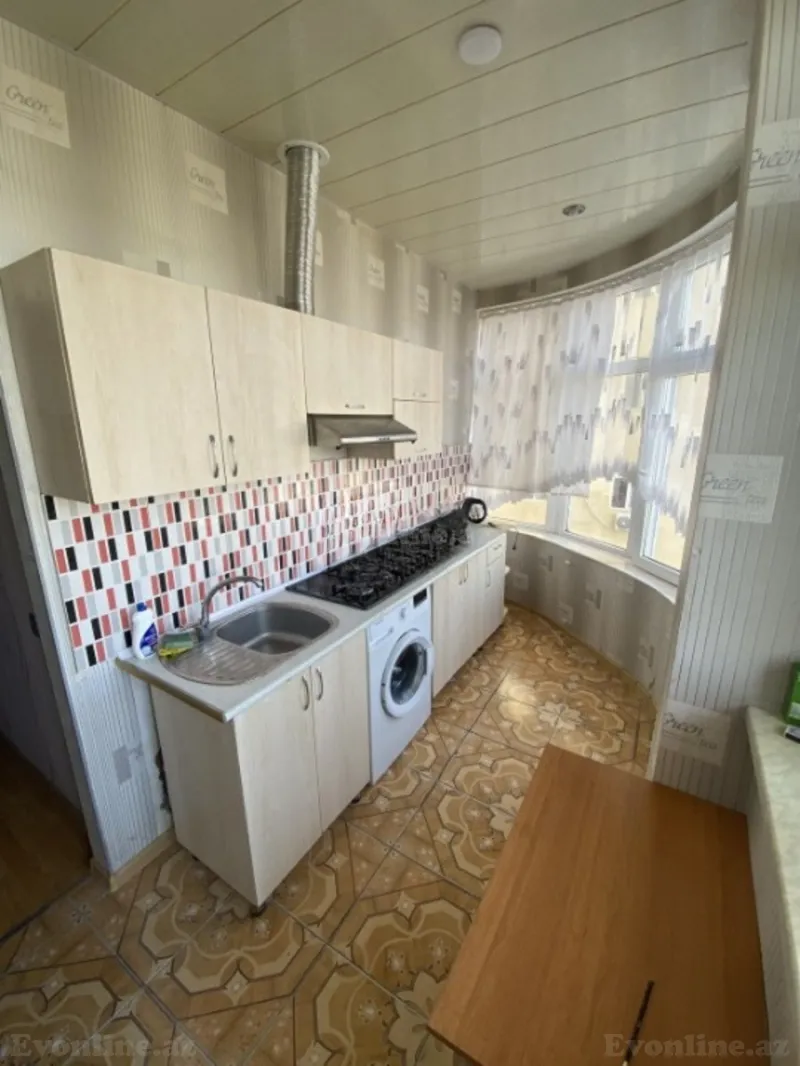 Satılır 2 otaqlı Mənzil Yeni tikili 70 m² İnşaatçılar m. - şəkil 4
