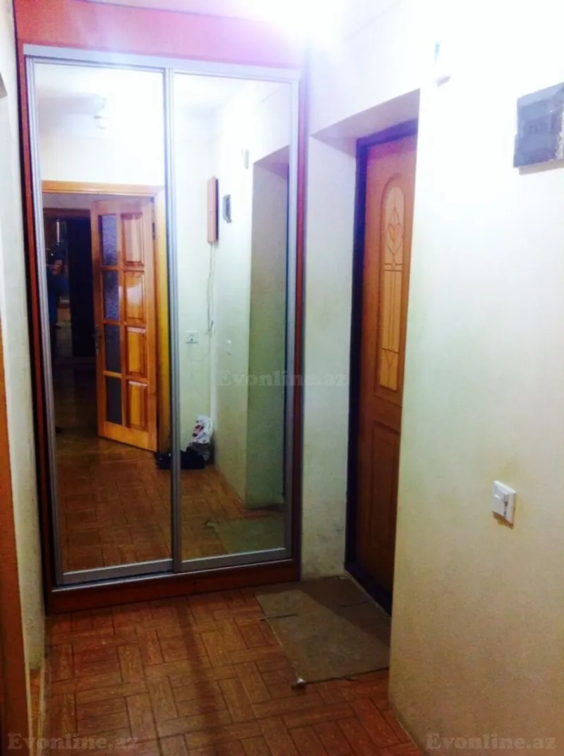 Kirayə verilir 2 otaqlı Mənzil Köhnə tikili 65 m² 20 Yanvar m. - şəkil 3