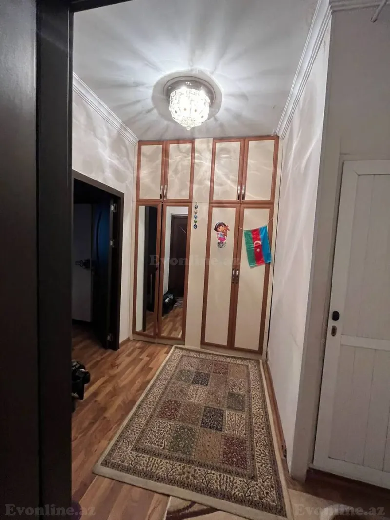 Satılır 2 otaqlı Mənzil Köhnə tikili 65 m² Gənclik m. - şəkil 12