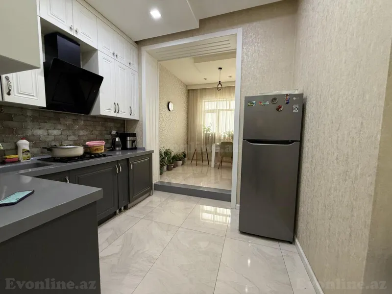 Kirayə verilir 3 otaqlı Mənzil Köhnə tikili 70 m² Elmlər Akademiyası m. - şəkil 2