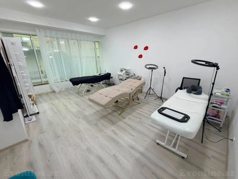 Kirayə verilir Ofis 24 m² Sahil m.