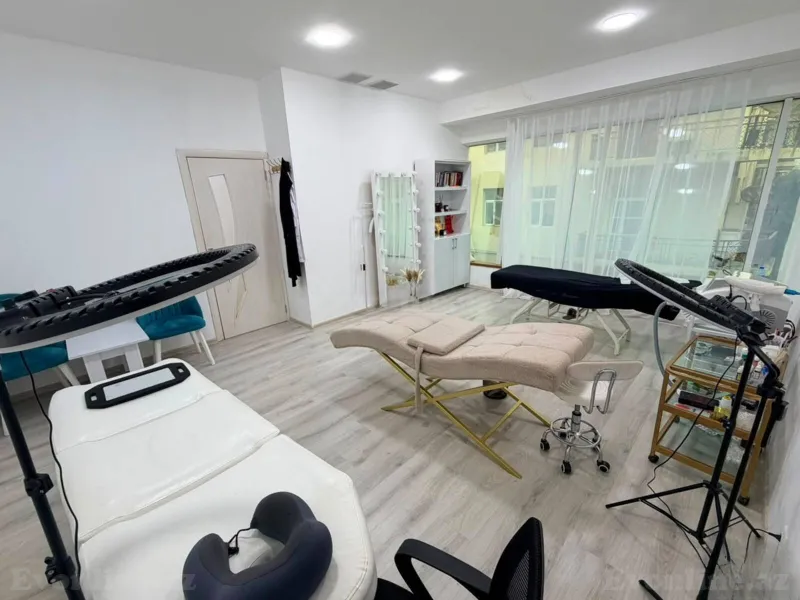 Kirayə verilir Ofis 24 m² Sahil m. - şəkil 4