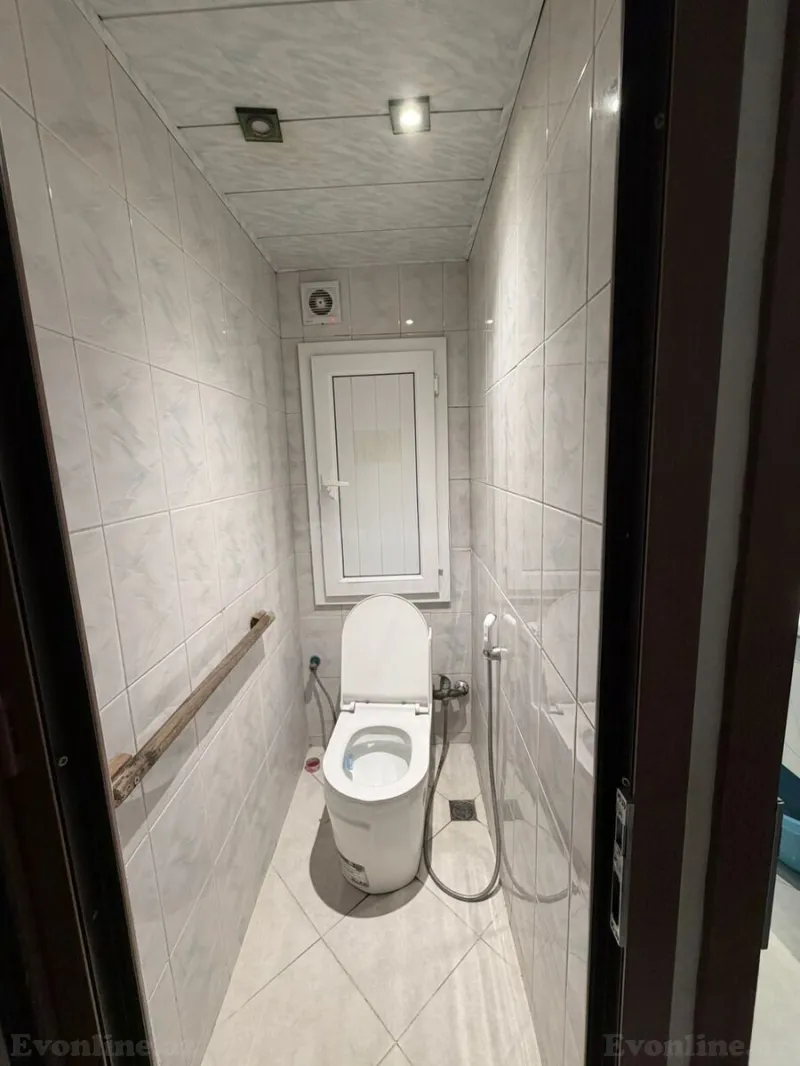 Satılır 4 otaqlı Mənzil Yeni tikili 110 m² Neftçilər m. - şəkil 9