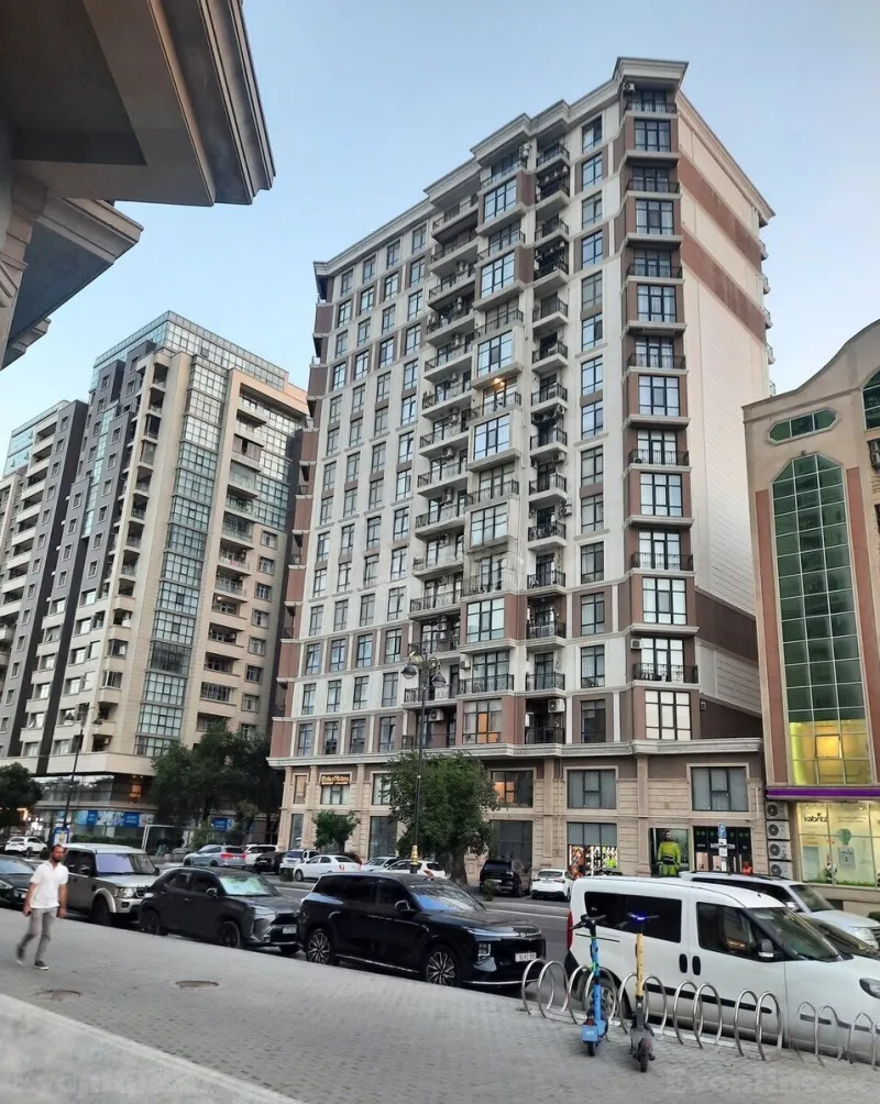 3 otaqlı Mənzil 112 m² Gənclik m. Satılır