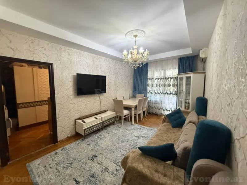 Satılır 4 otaqlı Mənzil Köhnə tikili 100 m² Neftçilər m. - şəkil 2
