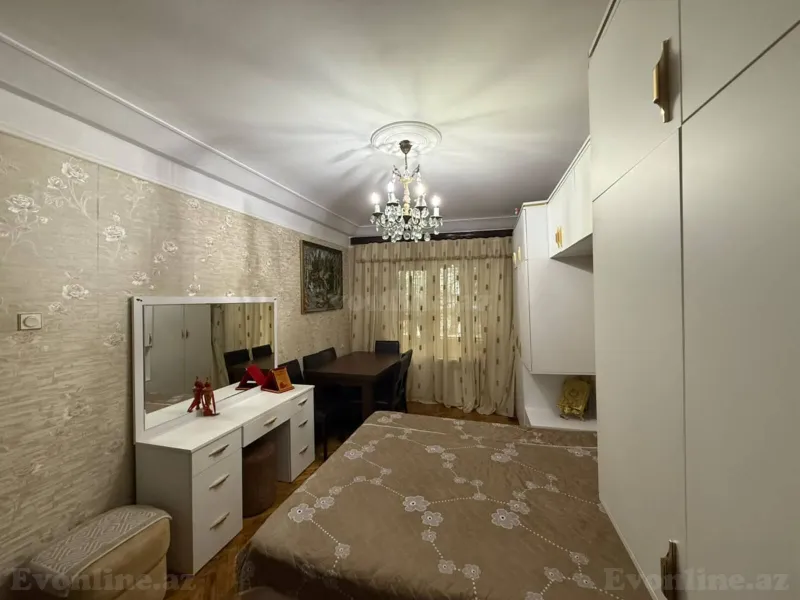 Satılır 4 otaqlı Mənzil Köhnə tikili 100 m² Neftçilər m. - şəkil 5
