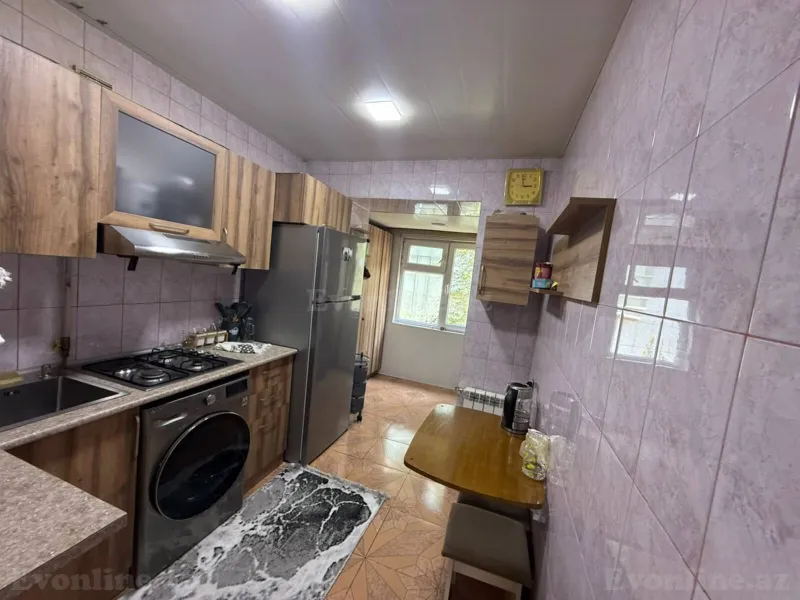Satılır 4 otaqlı Mənzil Köhnə tikili 100 m² Neftçilər m. - şəkil 15