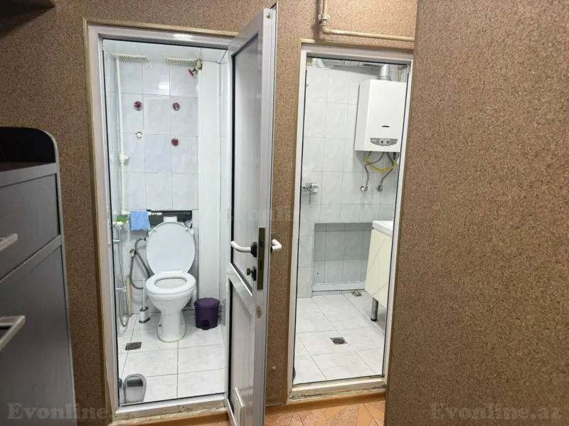 Satılır 4 otaqlı Mənzil Köhnə tikili 100 m² Neftçilər m. - şəkil 17