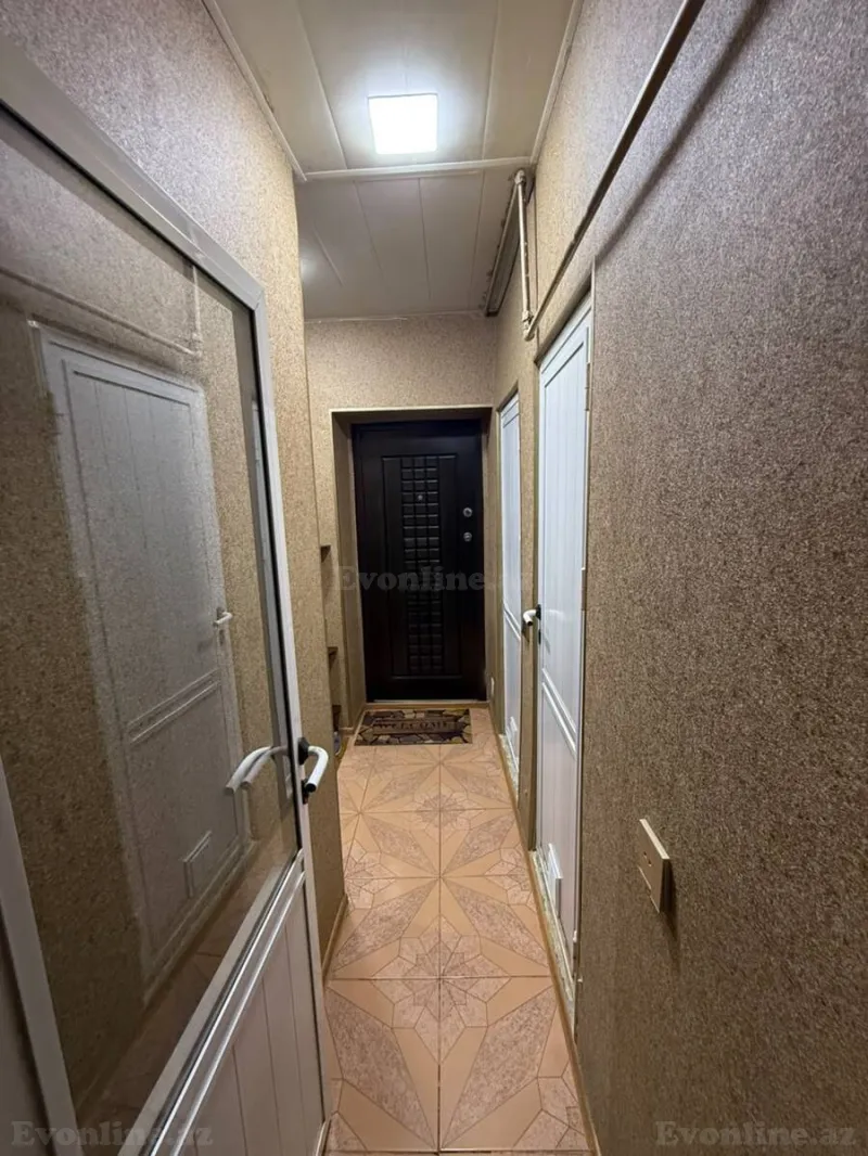 Satılır 4 otaqlı Mənzil Köhnə tikili 100 m² Neftçilər m. - şəkil 18