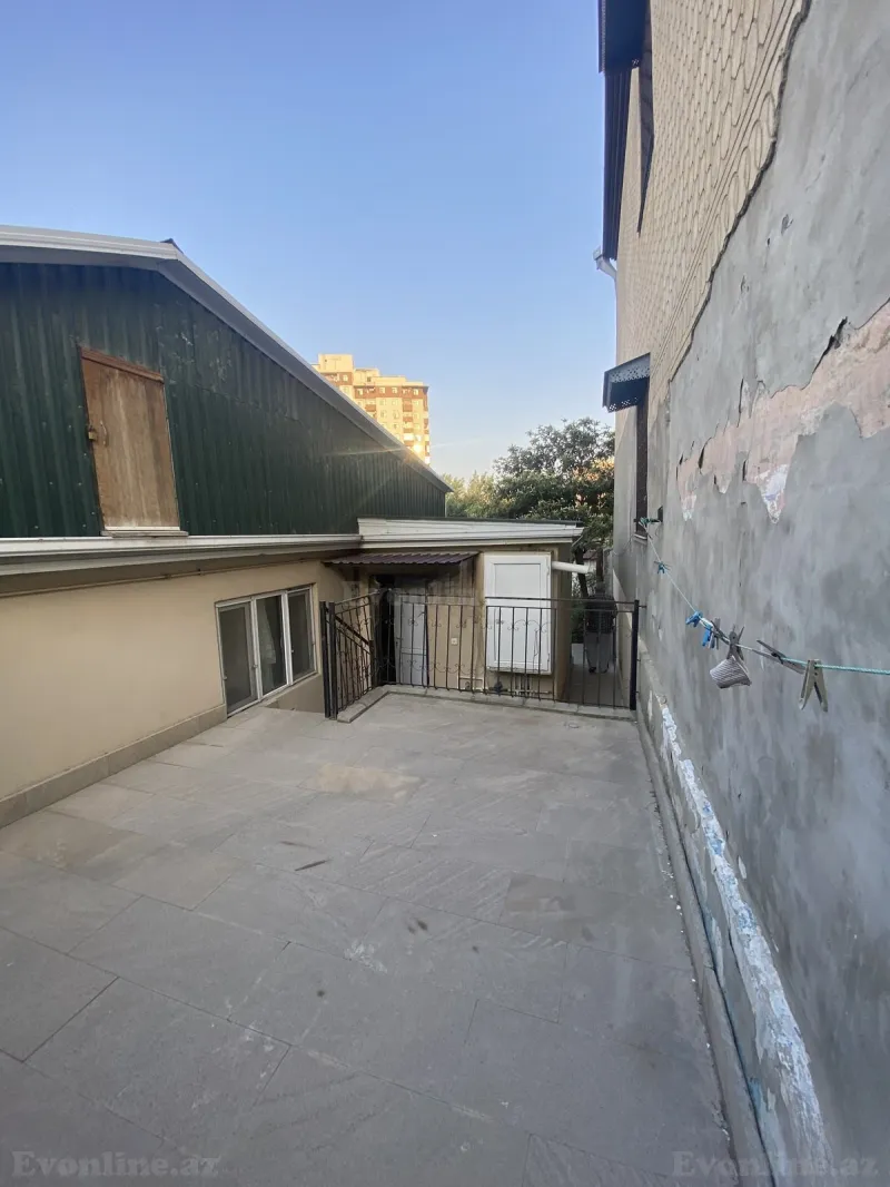 2 otaqlı Həyət evi 45 m² M.Ə.Rəsulzadə Satılır