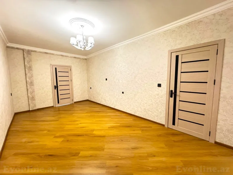 Satılır 3 otaqlı Mənzil Köhnə tikili 60 m² Bakıxanov - şəkil 4