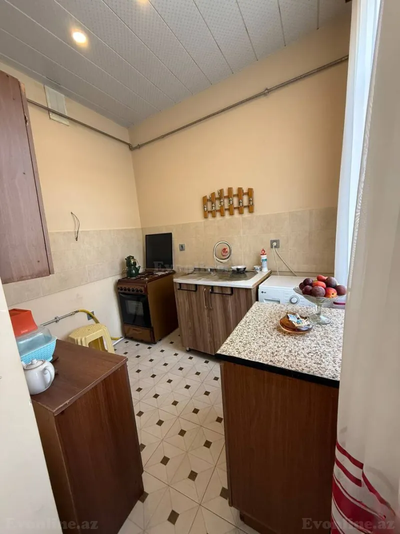 Kirayə verilir 2 otaqlı Mənzil Köhnə tikili 60 m² 28 May m. - şəkil 9