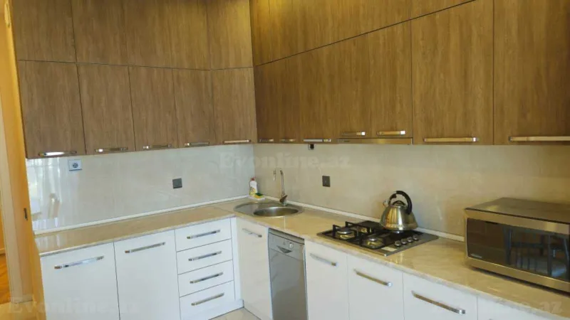 Kirayə verilir 2 otaqlı Mənzil Yeni tikili 100 m² 8 Noyabr m. - şəkil 9