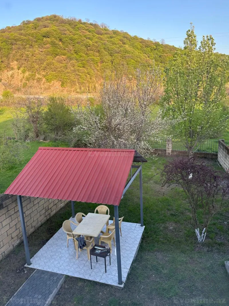 Kirayə verilir 4 otaqlı Həyət evi 100 m² Qəbələ - şəkil 11