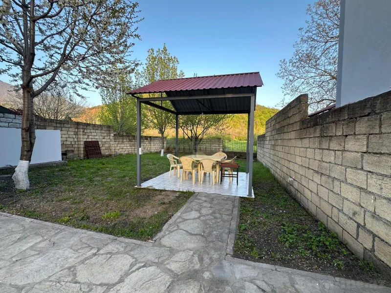 Kirayə verilir 4 otaqlı Həyət evi 100 m² Qəbələ - şəkil 17