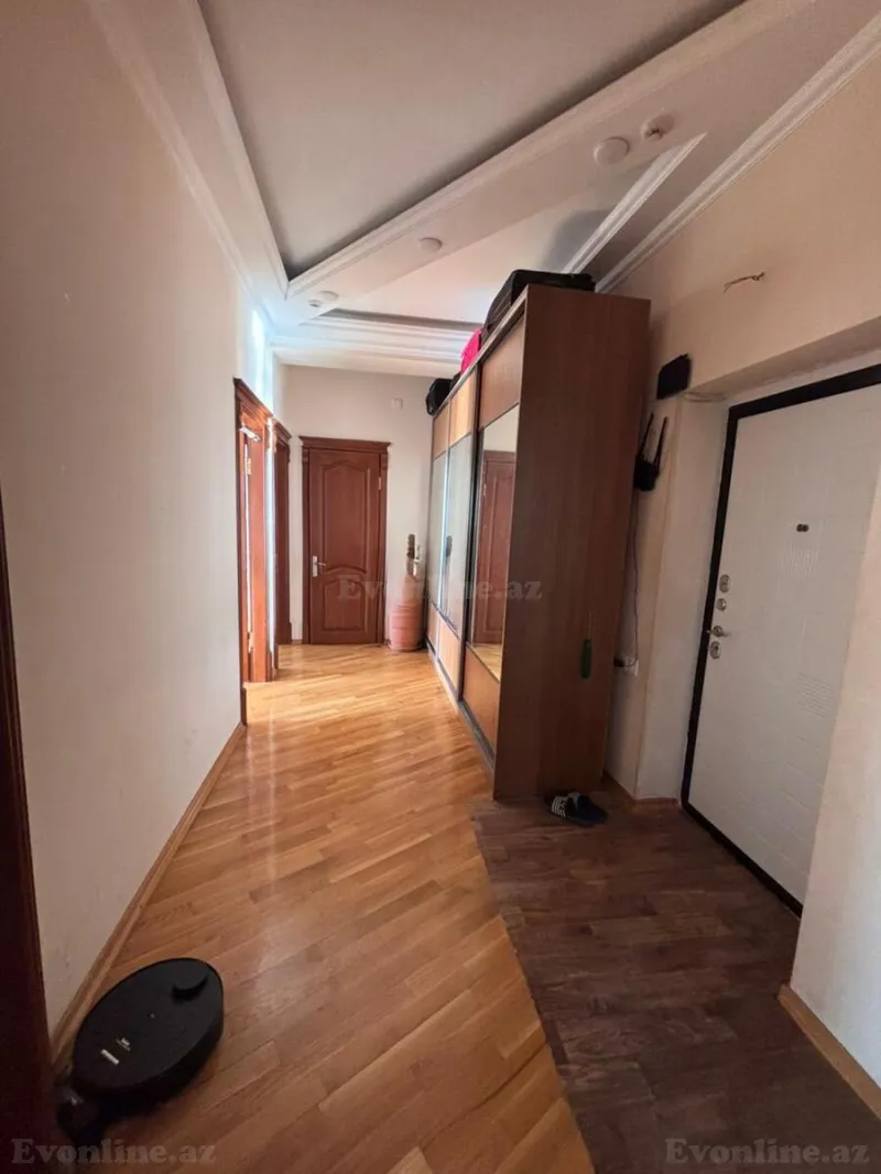 Kirayə verilir 3 otaqlı Mənzil Yeni tikili 130 m² İnşaatçılar m. - şəkil 9