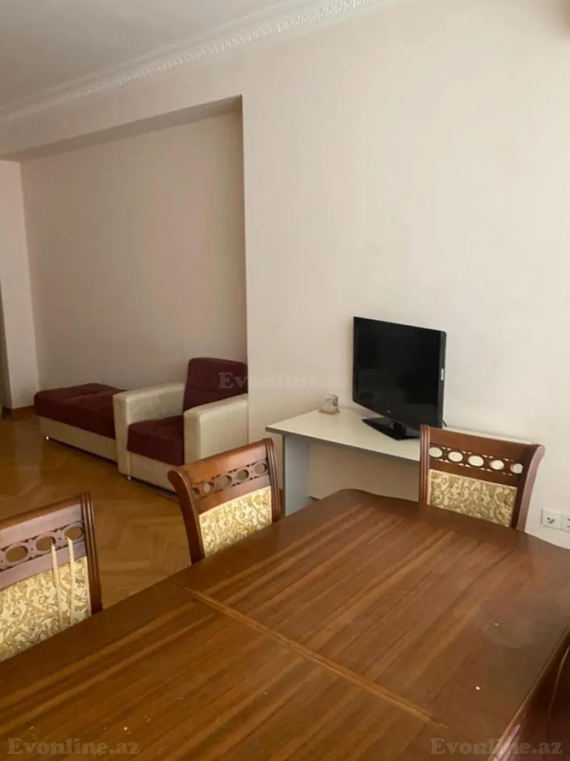 Kirayə verilir 2 otaqlı Mənzil Yeni tikili 65 m² 8 Noyabr m. - şəkil 2