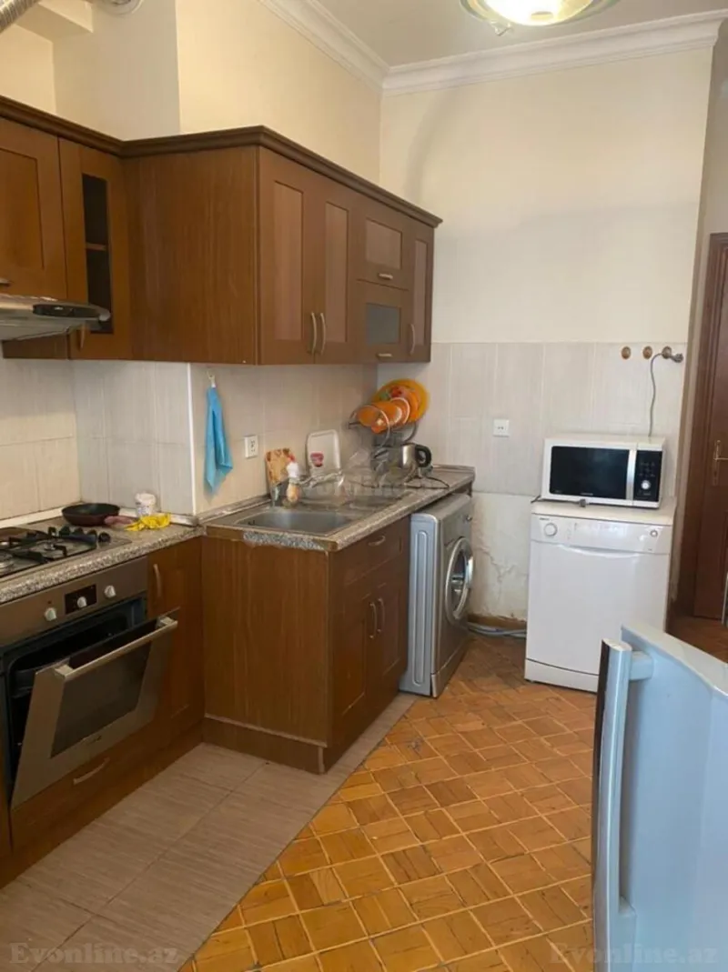 Kirayə verilir 2 otaqlı Mənzil Yeni tikili 65 m² 8 Noyabr m. - şəkil 10