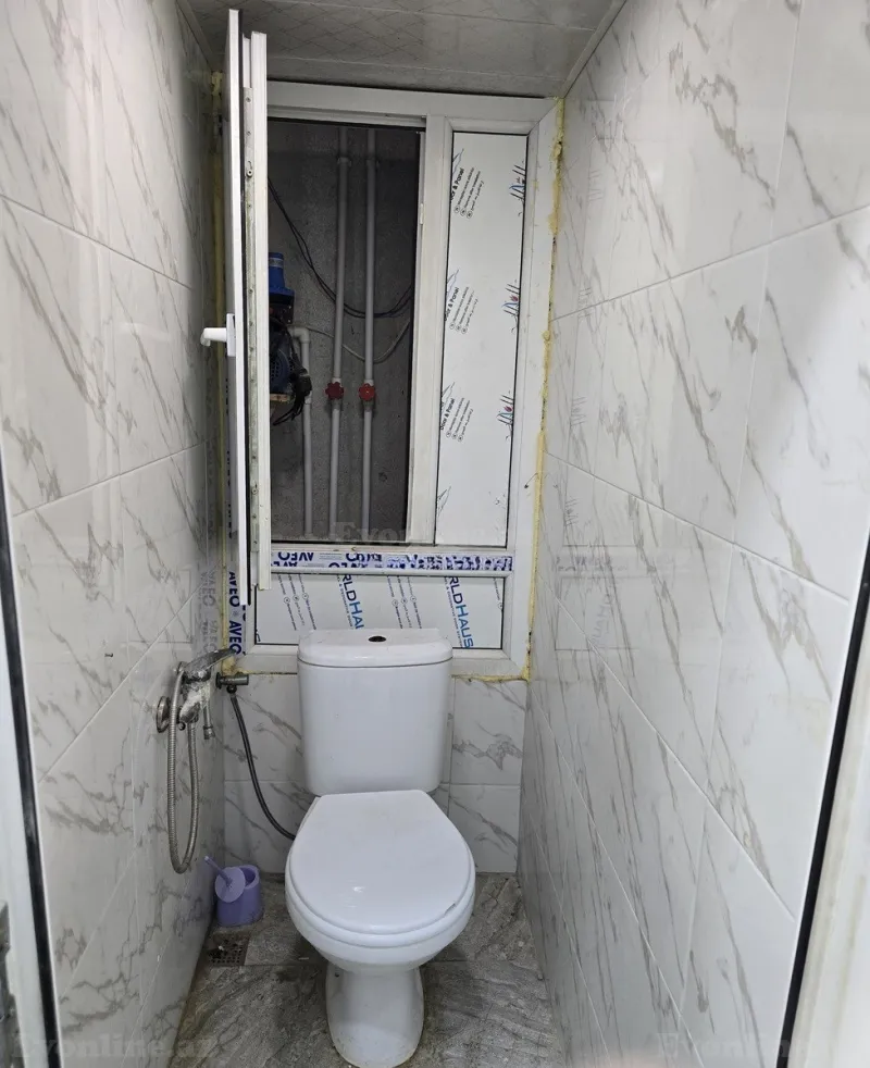 Satılır 3 otaqlı Mənzil Köhnə tikili 70 m² Müşfiqabad - şəkil 17