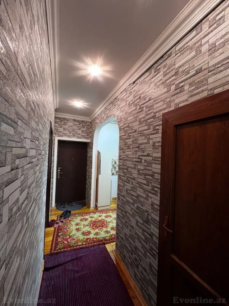 2 otaqlı Mənzil 50.1 m² İnşaatçılar m. Satılır