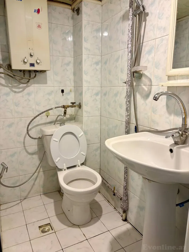 Kirayə verilir 2 otaqlı Mənzil Köhnə tikili 42 m² Elmlər Akademiyası m. - şəkil 9