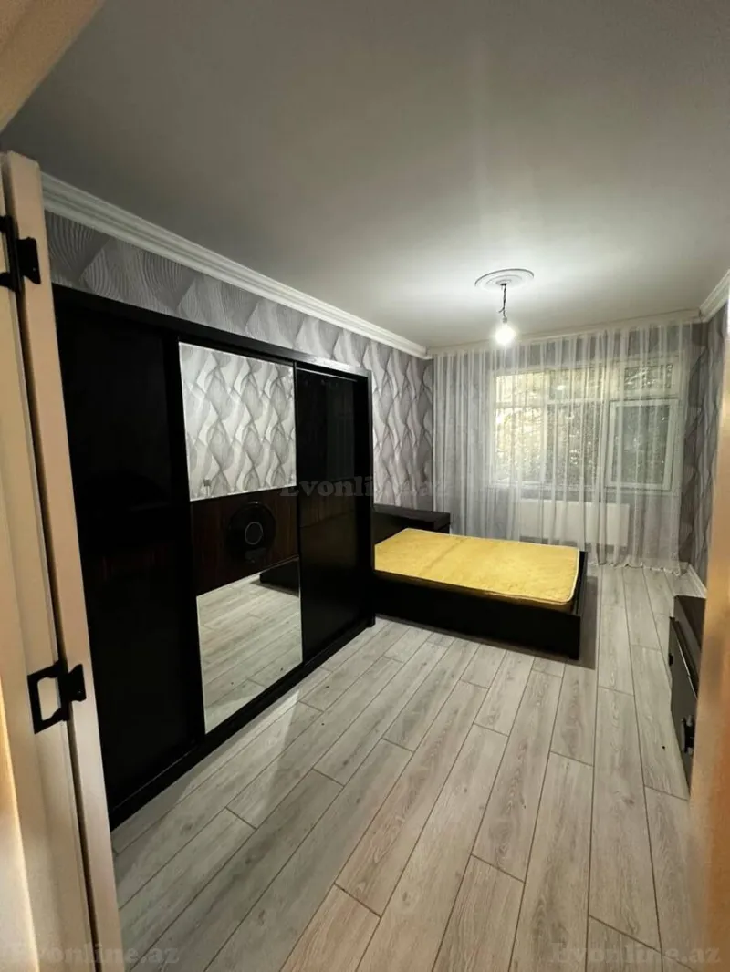 Kirayə verilir 2 otaqlı Mənzil Köhnə tikili 55 m² Memar Əcəmi m. - şəkil 3