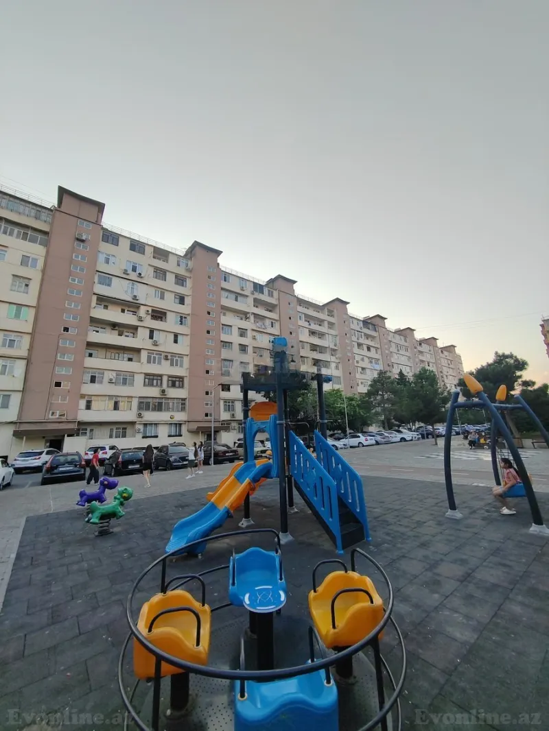 2 otaqlı Mənzil 45 m² Həzi Aslanov m. Satılır