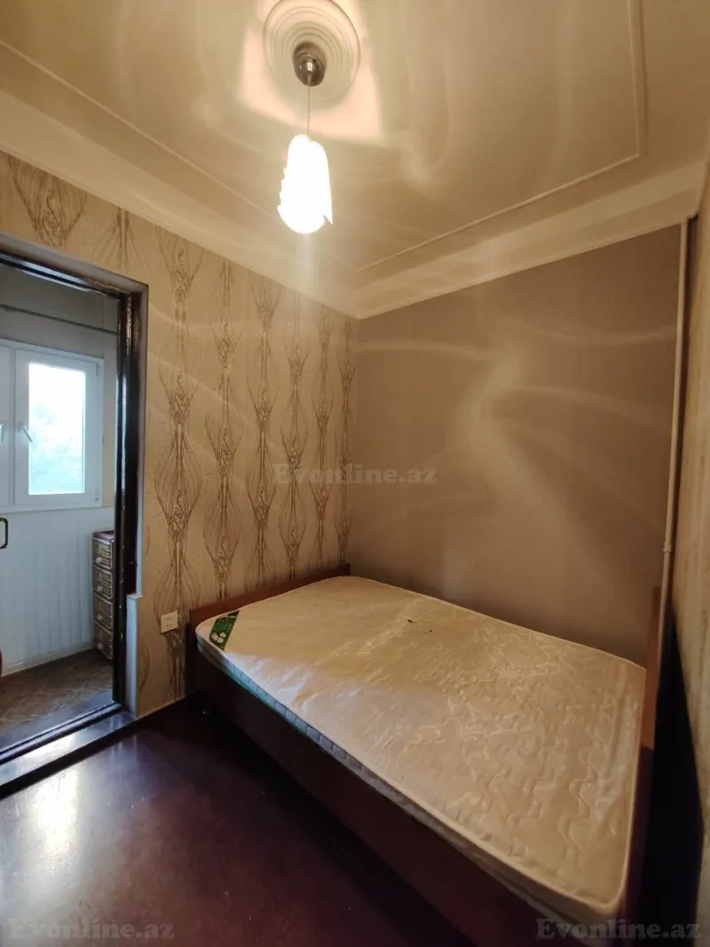 Satılır 2 otaqlı Mənzil Köhnə tikili 45 m² Həzi Aslanov m. - şəkil 7