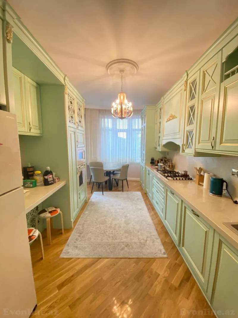 Satılır 4 otaqlı Mənzil Yeni tikili 170 m² Nəsimi r. - şəkil 9