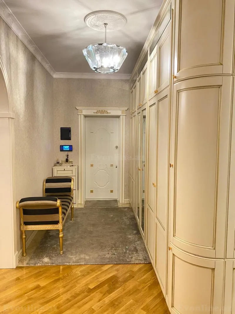 Satılır 4 otaqlı Mənzil Yeni tikili 170 m² Nəsimi r. - şəkil 16