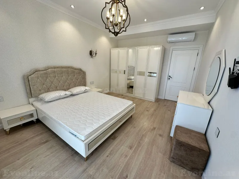 Kirayə verilir 4 otaqlı Mənzil Yeni tikili 180 m² 8 Noyabr m. - şəkil 8