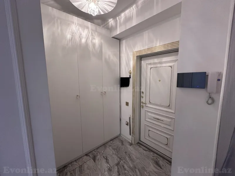 3 otaqlı Mənzil 83 m² Xırdalan Satılır