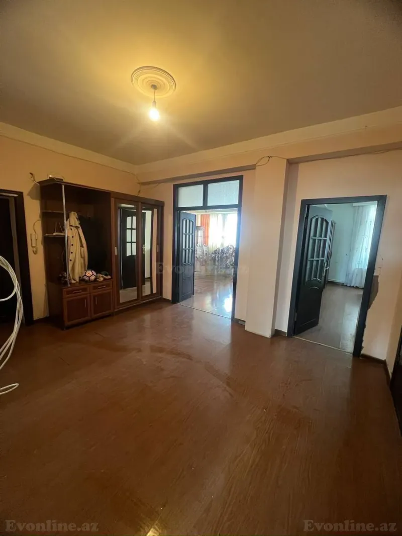 Kirayə verilir 3 otaqlı Mənzil Yeni tikili 130 m² Həzi Aslanov m. - şəkil 9