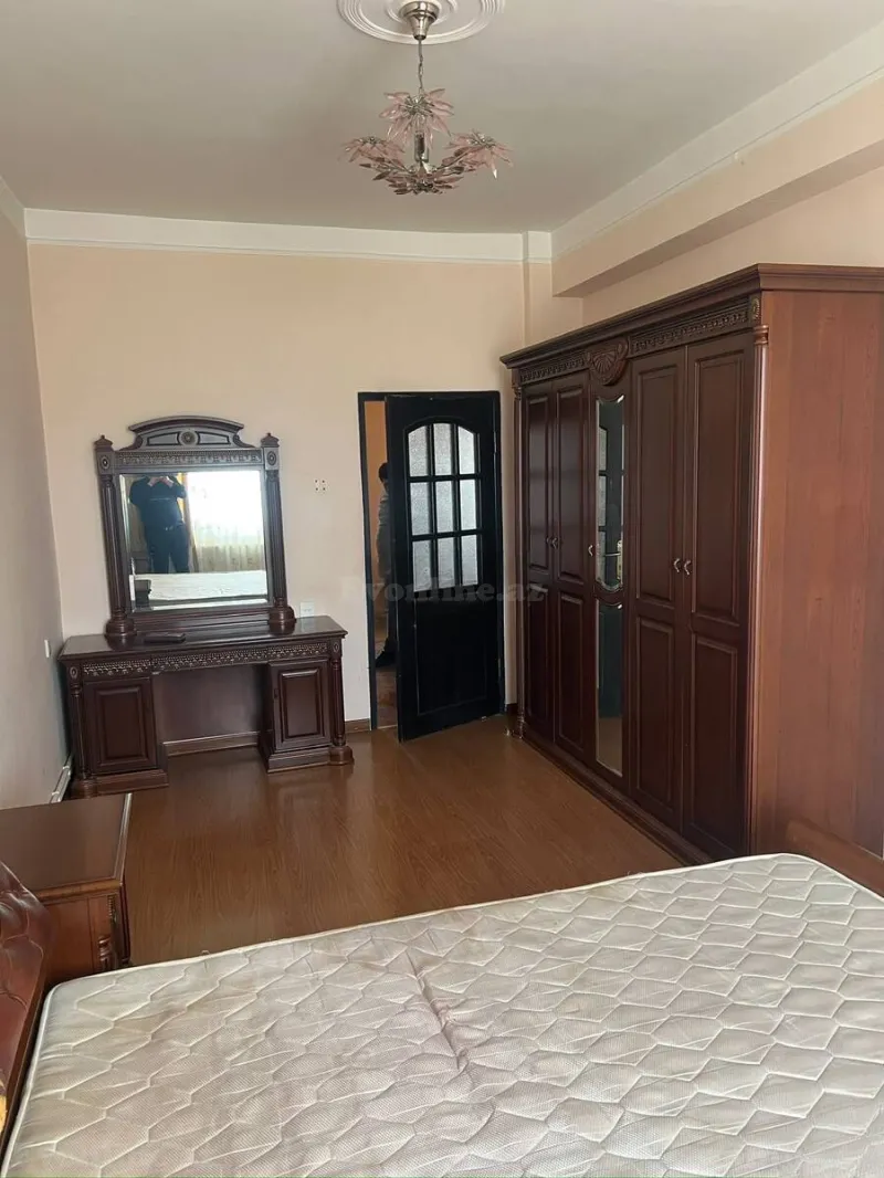 Kirayə verilir 3 otaqlı Mənzil Yeni tikili 130 m² Həzi Aslanov m. - şəkil 12